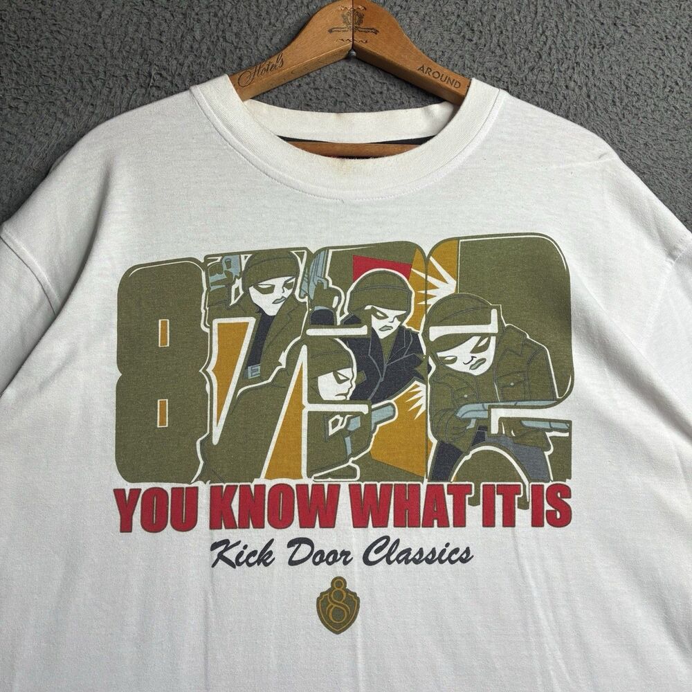 Vintage Y2K Eight 732 by Young Jeezy Kick Door Graphic T-shirt Mens 2XL Rap Tee